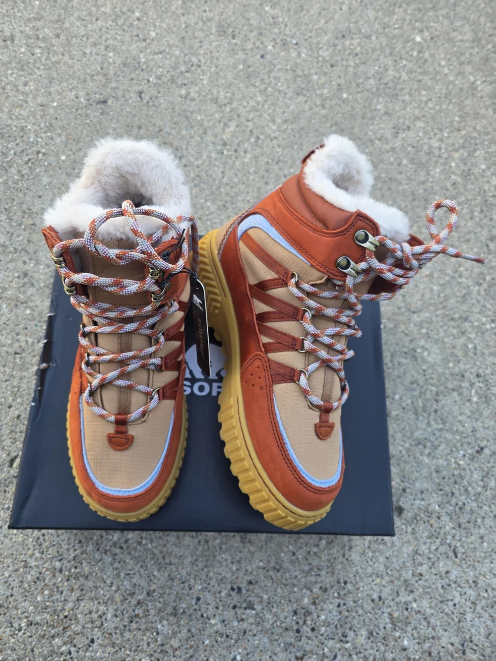 Sorel ONA AVE TREK Orange Tan Faux-Fur Lined WP Boots 7